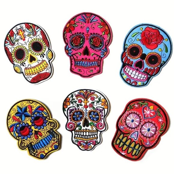 Red Pink Sugar Skull Iron on Patch Embroidered Heart Floral Dia de los Muertos - Picture 5 of 5
